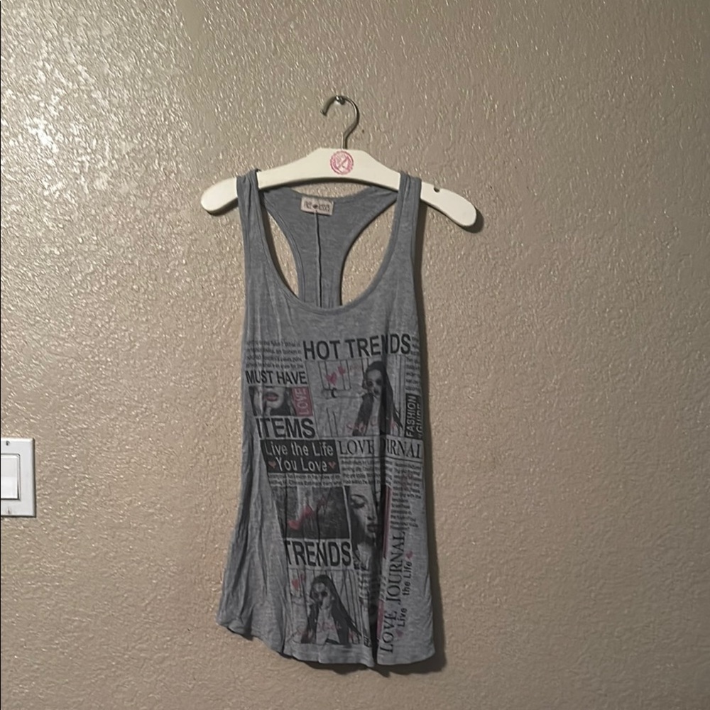 Trendy Gray Graphic Tank Top